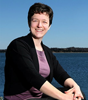 
Dr. Aldona Wiacek