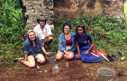 Saint Mary's students in Cuba at the Angerona plantation