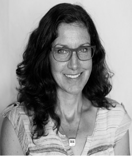 Dr. Catherine Holtmann